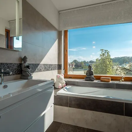 Cozy Terraced House With Infra Sauna And Parking Willa